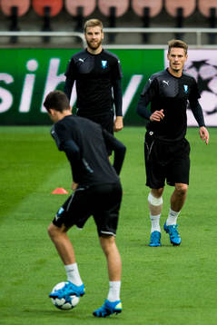 Malmö FFs Rasmus Bengtsson och Markus Rosenberg spelare