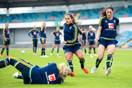 Sveriges Malin Diaz Pettersson och Josefin Johansson