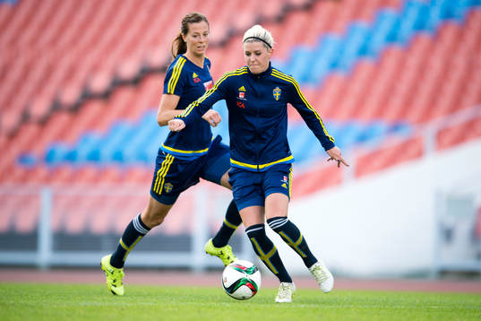 Sveriges Lotta Schelin och Olivia Schough