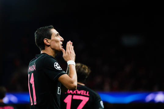 s Angel Di Maria gör 1-0 och jublar