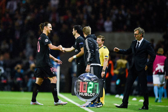 s Zlatan Ibrahimovic blir utbytt mot Javier Pastore