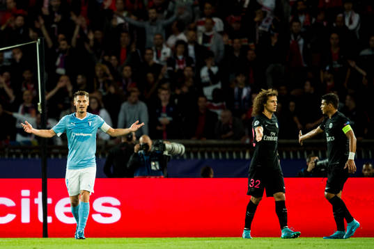 Malmö FFs Markus Rosenberg deppar
