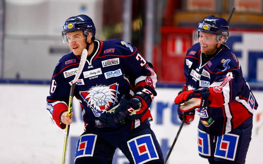 Linköpings Niklas Fogström jublar