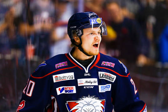 Linköpings Nick Sörenssen jublar