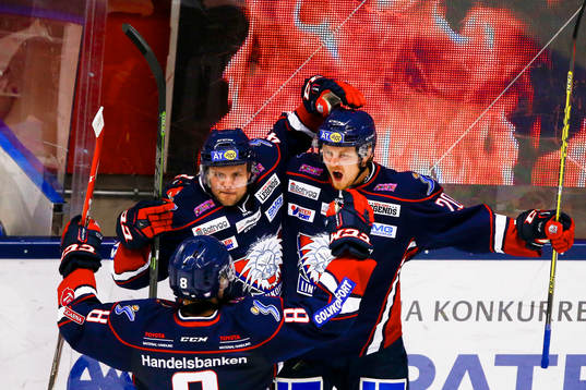 Linköpings Nick Sörenssen jublar