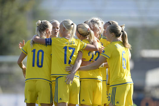 Sveriges Olivia Schough jublar