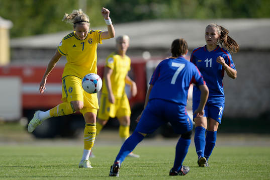 Sveriges Lisa Dahlkvist och Moldaviens Eugenia Miron