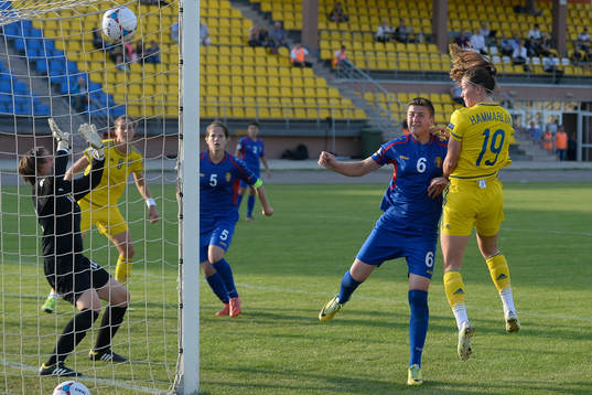 Sveriges Pauline Hammarlund gör 0-3