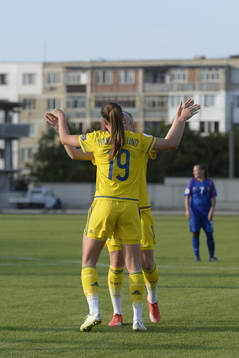 Sveriges Pauline Hammarlund jublar