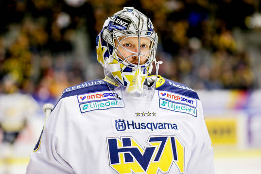 s  målvakt Erik Ersberg