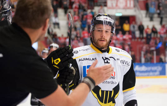 Västerås Jan Urbas jublar