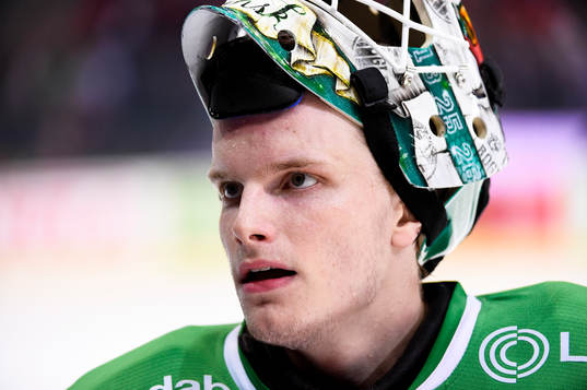 Rögles målvakt Oscar Dansk deppar