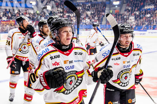 Luleås Toni Rajala jublar