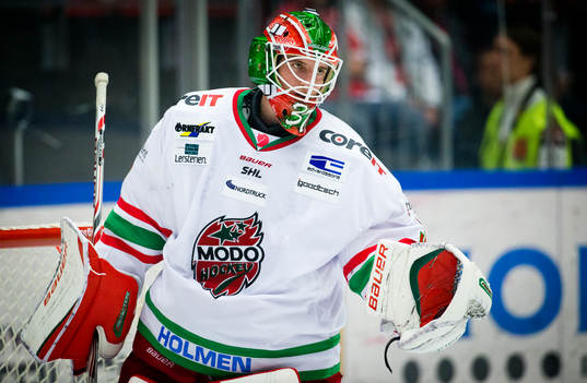 Modos målvakt Adam Reideborn