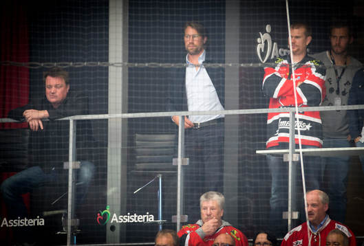 Modos General Manager Peter Forsberg deppar