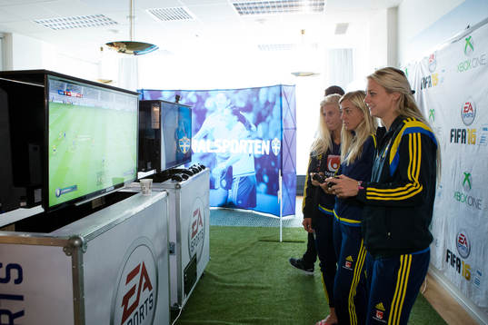 Sveriges Sofia Jakobsson, Linda Sembrant och Amanda