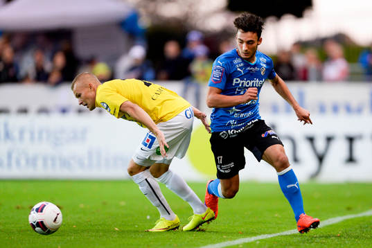 Bläddra bland fler bilder av Fotboll, Allsvenskan, Halmstad - Falkenberg