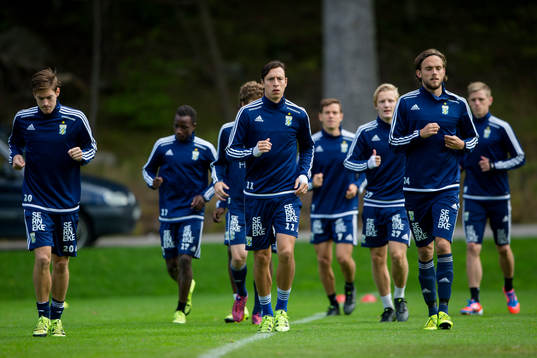 IFK Göteborgs fr.v. Victor Sköld, Martin Smedberg-Dalence
