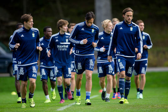 IFK Göteborgs fr.v. Victor Sköld, Martin Smedberg-Dalence