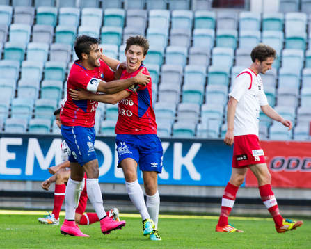 Örgrytes Daniel Paulson och William Atashkadeh jublar