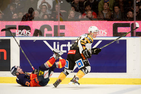 Skellefteås Patrik Zackrisson och Djurgårdens Linus