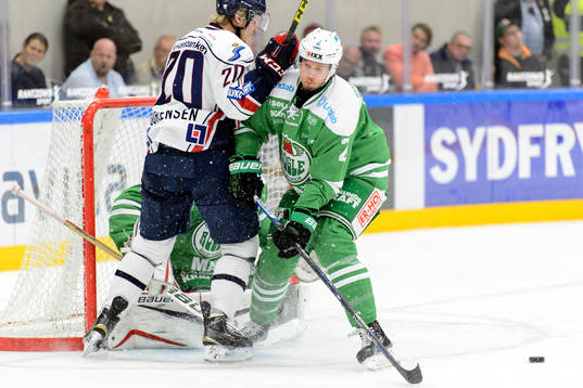 Linköpings Nick Sörenssen och Rögles Jens Hellgren