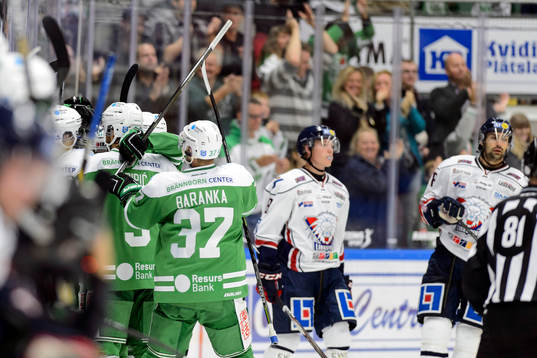 Rögle firar Taylor Matson