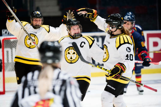 Brynäs Angelica Östlund jublar