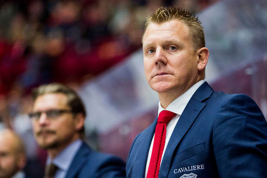 Malmö Redhawks assisterande tränare Andreas Hadelöv