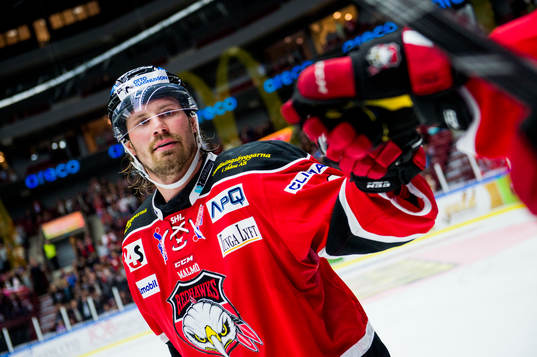 Malmö Redhawks Stefan Warg firar