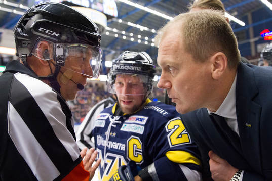 s Chris Abbott och tränare Johan Lindbom
