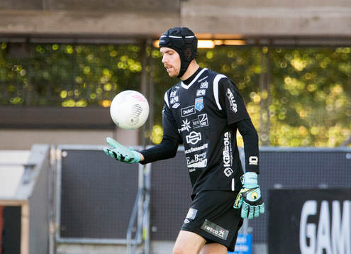 Halmias målvakt Marcus Sahlman