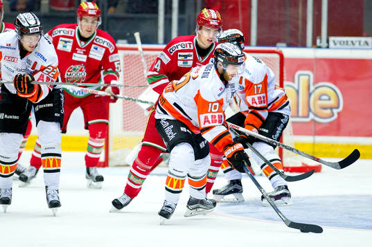 Karlskronas Alexander Bergström, Modos Emil Pettersson och