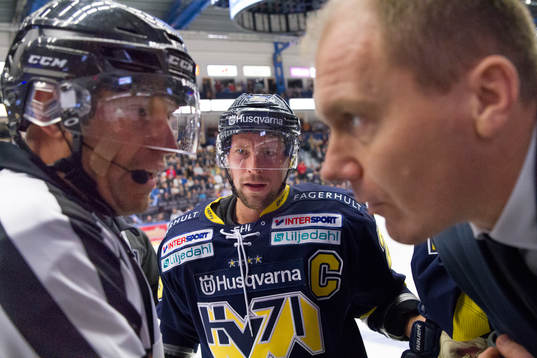 s Chris Abbott och tränare Johan Lindbom
