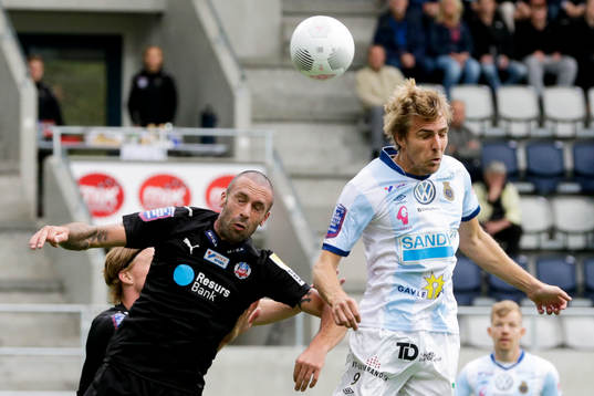 Helsingborgs Rade Prica och Gefles Johan Oremo