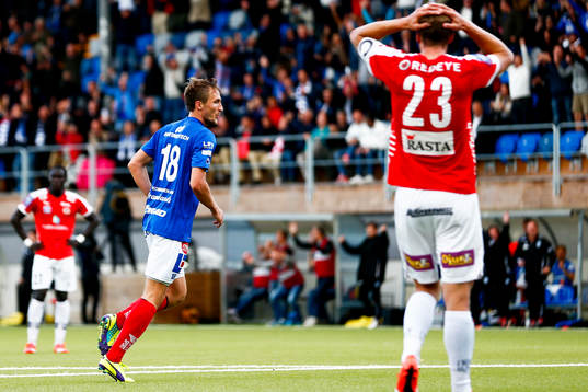 Åtvidabergs Tor Öyvind Hovda jublar
