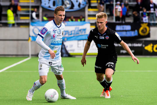 Gefles Johan Bertilsson och Helsingborgs Andreas Landgren