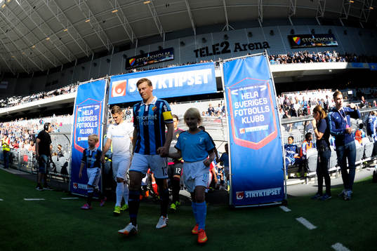 Malmös Markus Rosenberg och Djurgårdens Emil Bergström