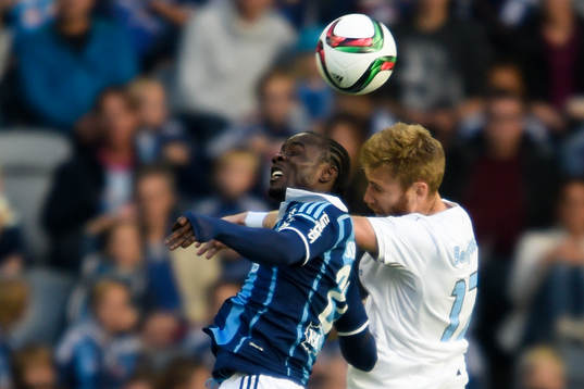 Djurgårdens Sam Johnson och Malmös Rasmus Bengtsson