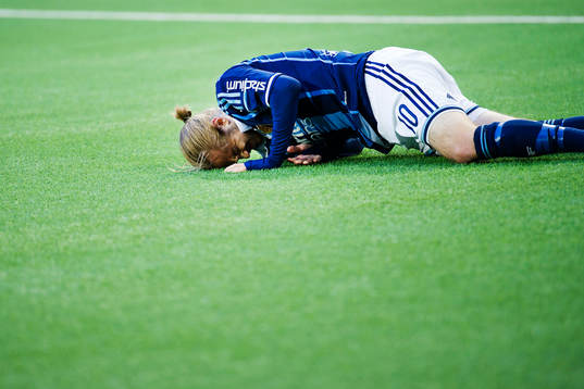 Djurgårdens Daniel Berntsen deppar