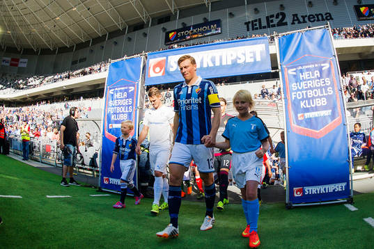 Malmös Markus Rosenberg och Djurgårdens Emil Bergström