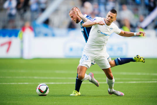 Djurgårdens Alexander Faltsetas och Malmös Nikola Djurdjic