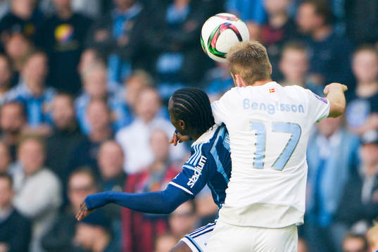 Malmös Rasmus Bengtsson och Djurgårdens Sam Johnson