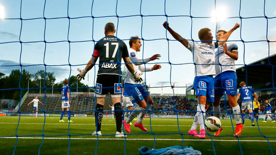 Bläddra bland fler bilder av Fotboll, Allsvenskan, Norrköping - GIF Sundsvall
