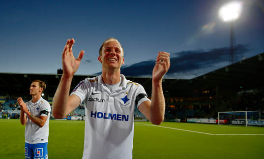 Norrköpings Linus Wahlqvist och Andreas Johansson jublar