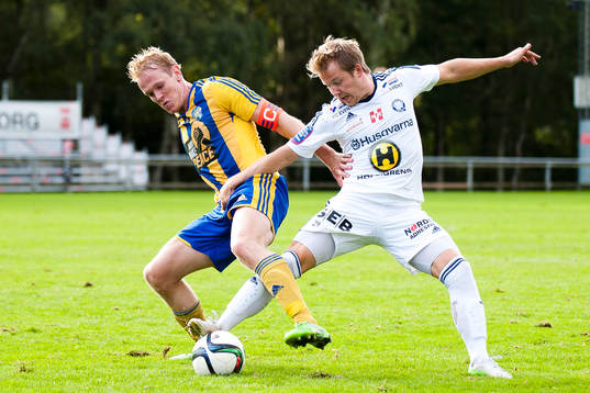 Eskilsminnes Philip Petersson och Husqvarnas Jesper Ritheim