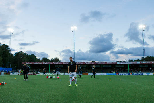 GAIS Sebastian Starke Hedlund på uppvärmningen innan