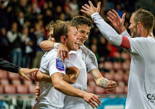 Örebros Martin Broberg jublar