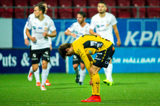 Elfsborgs Arber Zeneli deppar