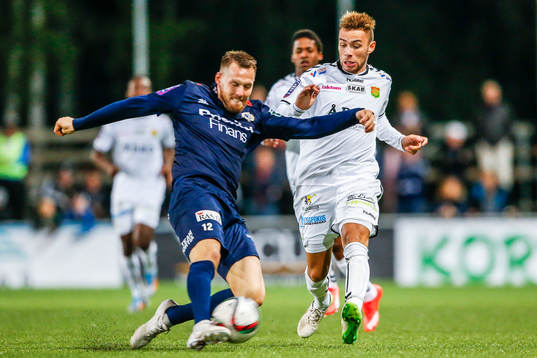 Utsiktens Anders Mogren och GAIS Johan Lundgren